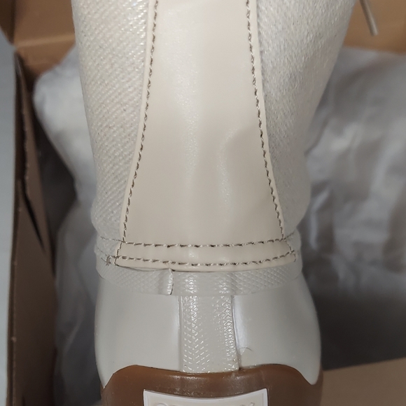 Sperry fur lined memory foam waterproof zip n lace xgrip bottom duck boots - Picture 3 of 6